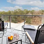 Apartment Prora - Ferienwohnung mit Balkon, Meerblick und Waschmaschine - Sanddorn *