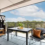 Prora - Ferienwohnung mit Balkon, Meerblick und Waschmaschine - Sanddorn Apartment Binz